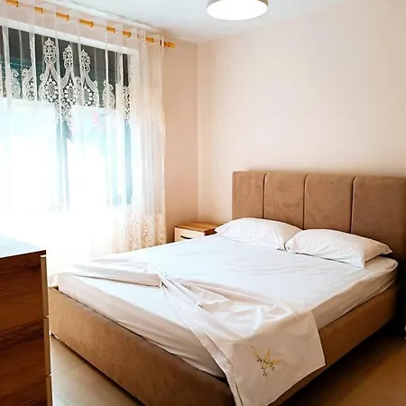 Ovi 2 Тирана